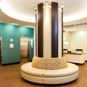 Hotel Express - Times Square South By Ihg New York